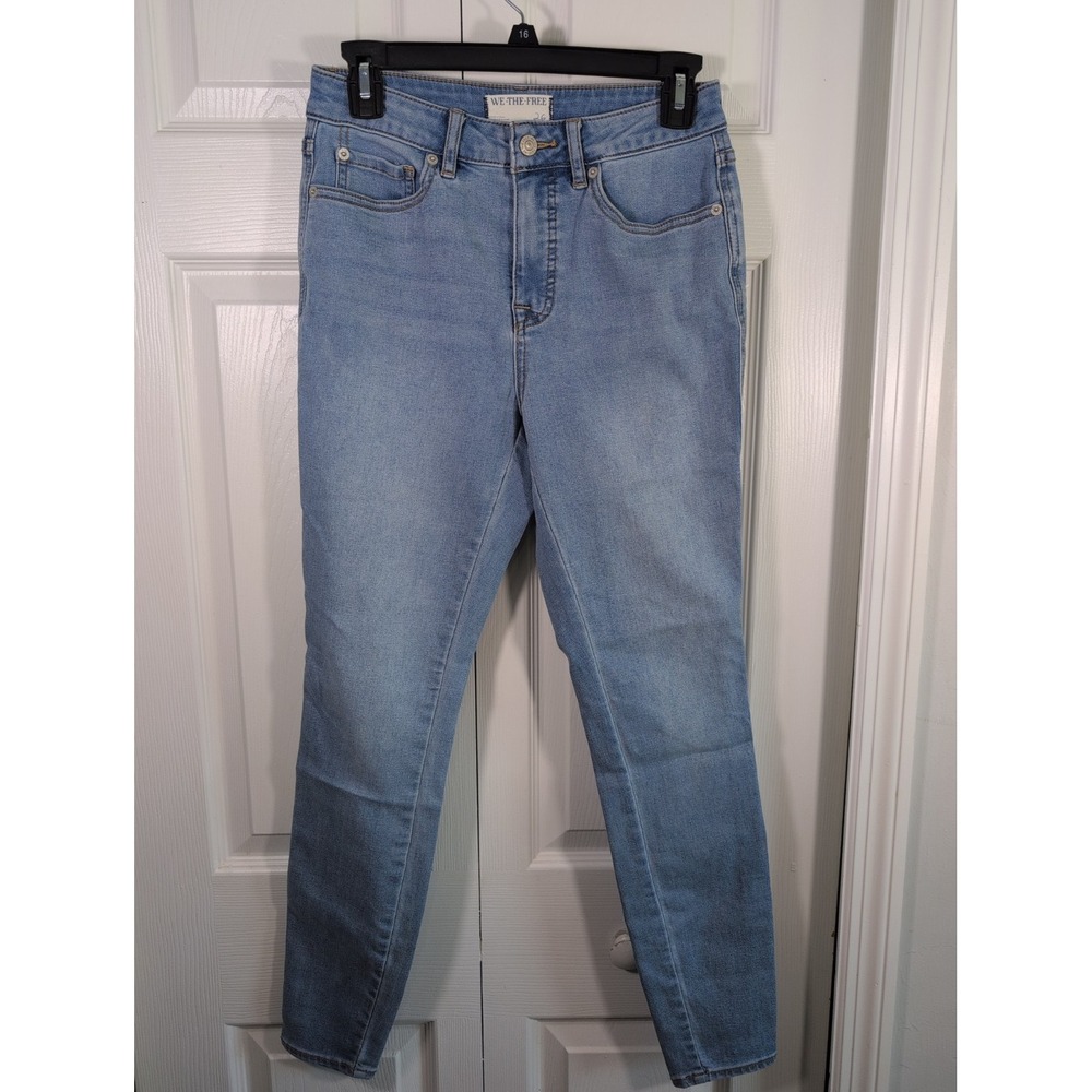 We The Free Size 26 Light Wash Grvy High-Rise Super Skinny Jeans